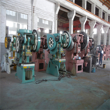 C-Type Αυτόματη Λαμαρίνα Cnc Punching Hydraulic Press Machine Τιμή